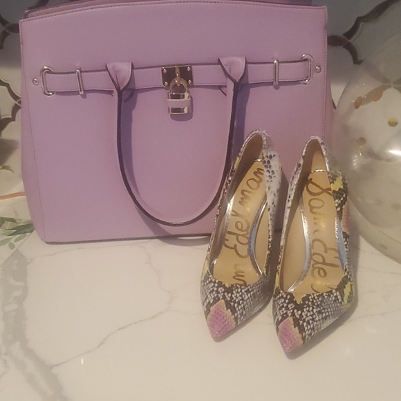 Sam Edelman Shoes - Sam Edelman Snake embossed heels